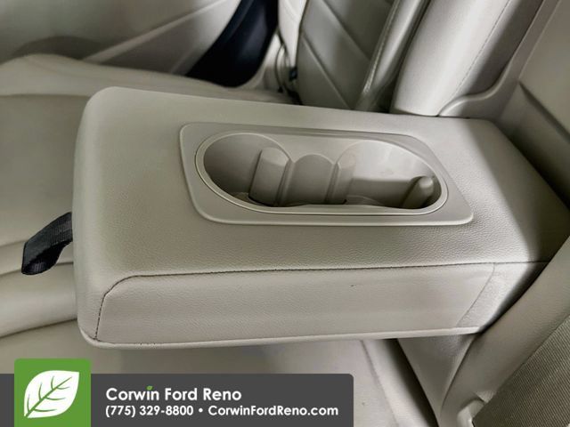 Used 2016 Ford Escape Titanium w/ Equipment Group 301A AWD/4WD image 30