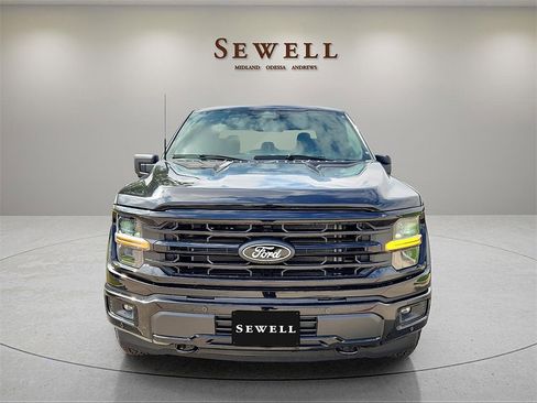 Used 2024 Ford F150 XLT w/ Equipment Group 302A MID image 8