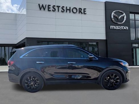 Used 2020 Kia Sorento EX image 2