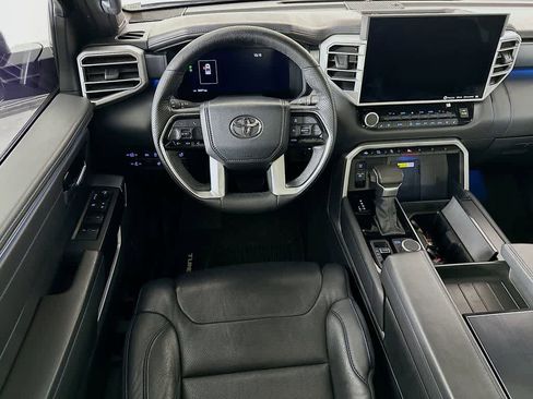 Used 2023 Toyota Tundra Platinum image 10