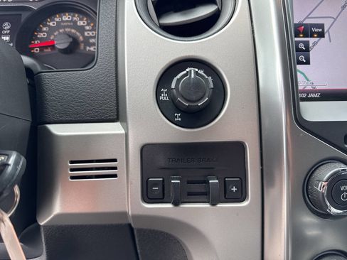 Used 2013 Ford F150 Raptor w/ Luxury Equipment Group image 26