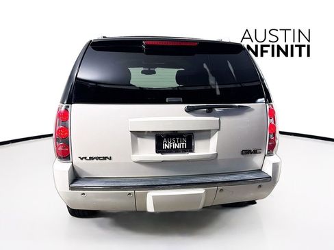 Used 2013 GMC Yukon Denali image 6