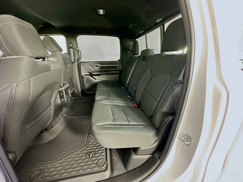 New 2026 RAM 1500 Big Horn AWD/4WD image 32
