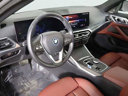 Used 2023 BMW i4 eDrive35 w/ Premium Package RWD image 31