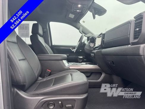 Used 2023 Chevrolet Silverado 1500 LTZ w/ Z71 Off-Road Package AWD/4WD image 15