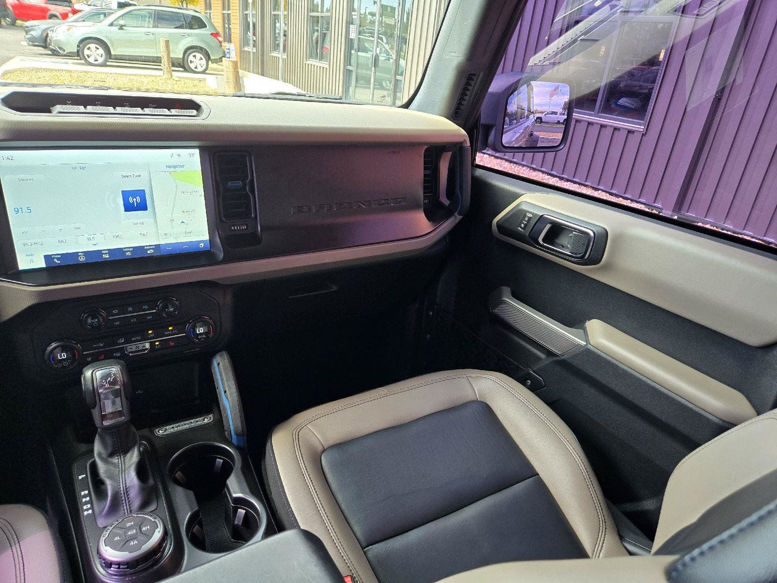 Used 2023 Ford Bronco Wildtrak AWD/4WD image 18
