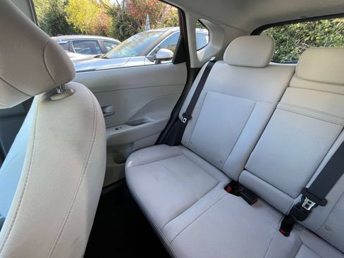 Used 2026 Hyundai Kona SEL Sport FWD image 38