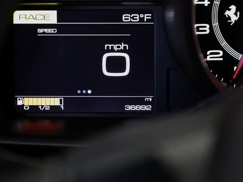 Used 2016 Ferrari 488 GTB image 40