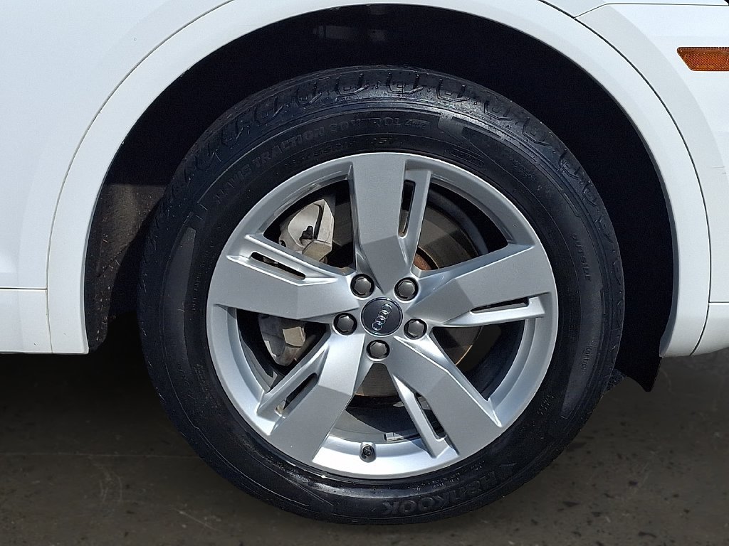 Used 2019 Audi Q5 2.0T Premium Plus w/ Premium Plus Package AWD/4WD image 9