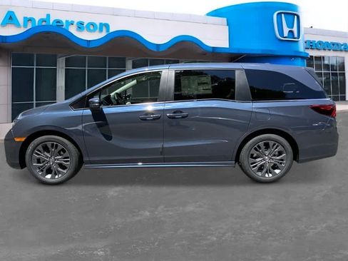 New 2026 Honda Odyssey Touring image 2