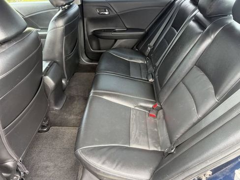 Used 2015 Honda Accord Sport image 22