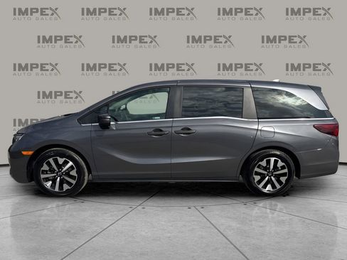 Used 2025 Honda Odyssey EX-L image 2