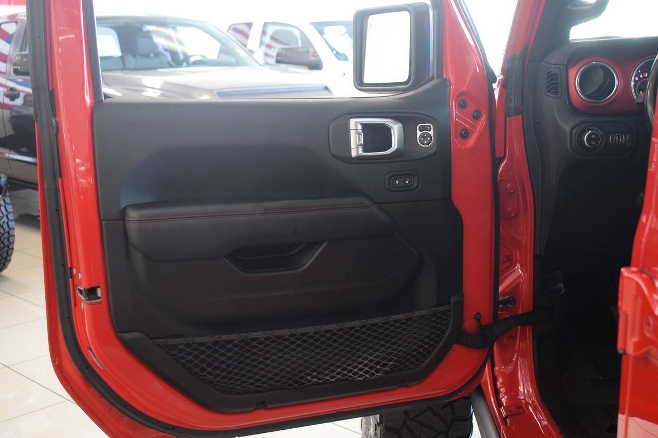 Used 2020 Jeep Gladiator Rubicon AWD/4WD image 18