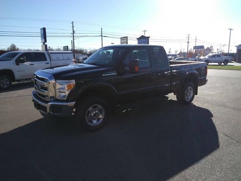Used 2014 Ford F250 XLT image 12