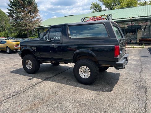 Used 1995 Ford Bronco Eddie Bauer AWD/4WD image 6