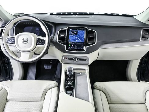 Certified 2025 Volvo XC90 T8 Ultra w/ Protection Package Premier AWD/4WD image 20