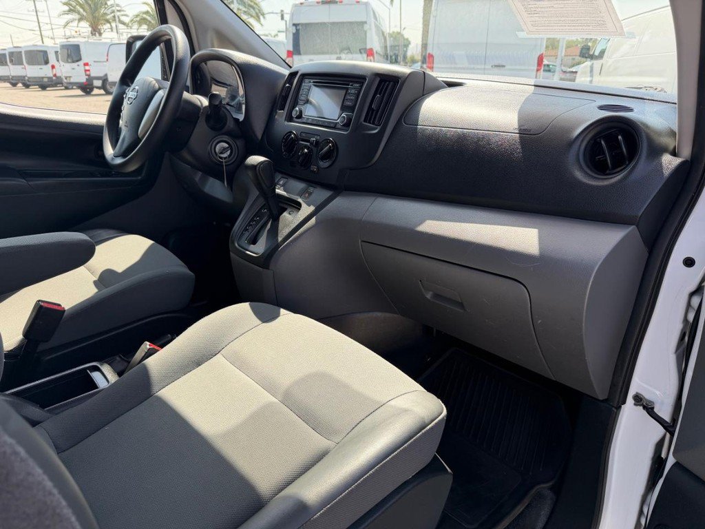 Used 2019 Nissan NV200 S FWD image 26