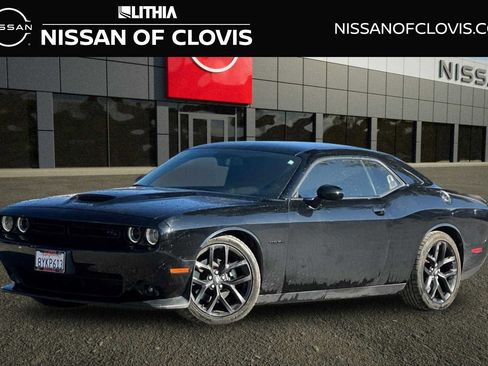 Used 2022 Dodge Challenger R/T w/ Blacktop Package image 1
