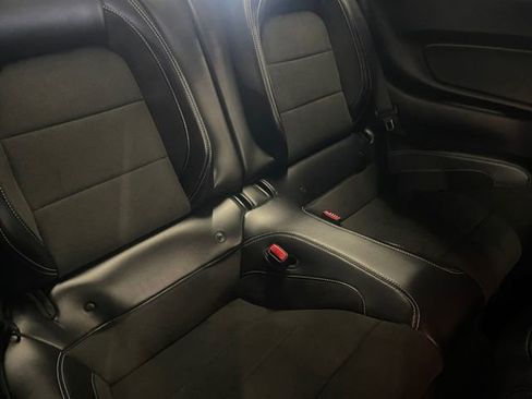 Used 2017 Ford Mustang Shelby GT350 image 18