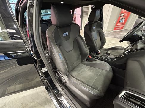Used 2017 Ford Focus RS image 5