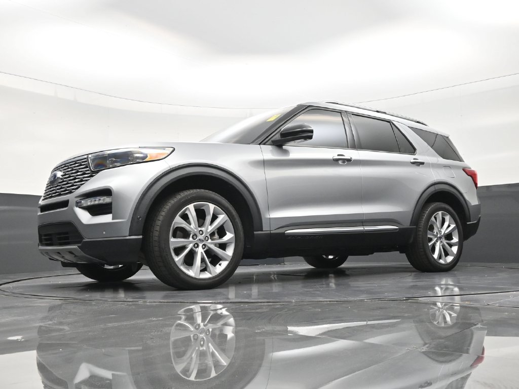 Used 2022 Ford Explorer Platinum w/ Equipment Group 601A AWD/4WD image 20