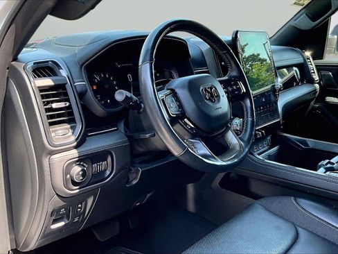 Used 2025 RAM 1500 Limited AWD/4WD image 20