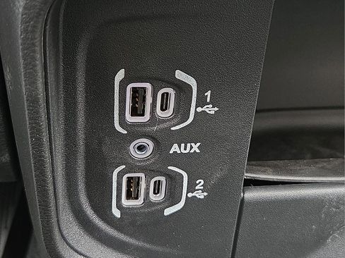 New 2026 RAM 2500 Tradesman AWD/4WD image 18