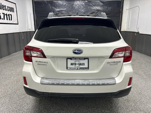 Used 2016 Subaru Outback 2.5i Limited AWD/4WD image 5