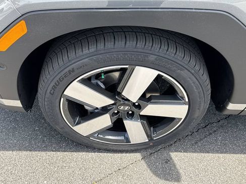New 2026 Hyundai Santa Fe Limited FWD image 13