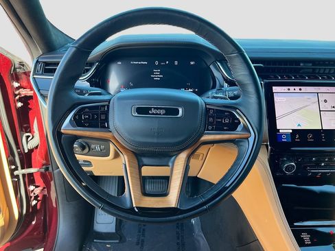 Certified 2024 Jeep Grand Cherokee L Summit image 11