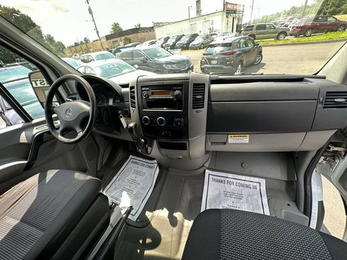 Used 2013 Mercedes-Benz Sprinter 3500 image 13