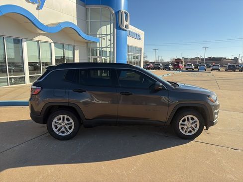 Used 2021 Jeep Compass Sport w/ Cold Weather Group image 24