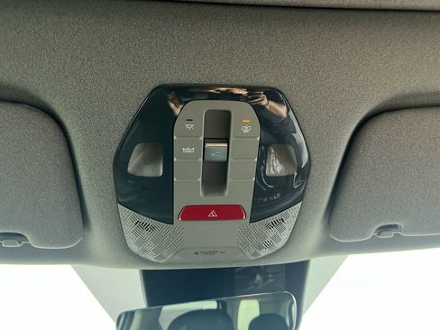 New 2026 Kia EV9 Light RWD image 20