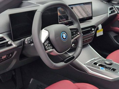 New 2026 BMW i4 eDrive40 RWD image 3