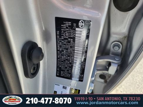 Used 2023 Toyota Corolla SE FWD image 32