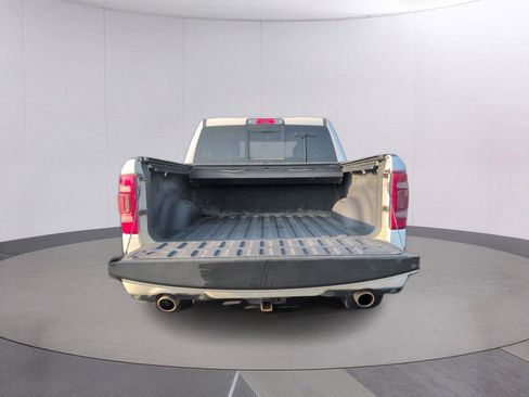 Used 2019 RAM 1500 Limited w/ Advanced Safety Group AWD/4WD image 5