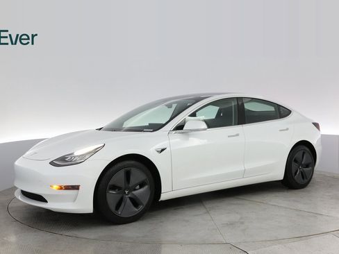 Used 2020 Tesla Model 3 Standard Range image 15