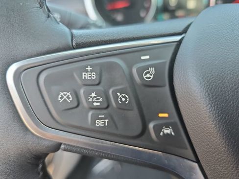Used 2018 Chevrolet Malibu Premier w/ Driver Confidence Package FWD image 18