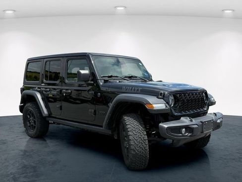 Used 2024 Jeep Wrangler Unlimited Sport AWD/4WD image 11
