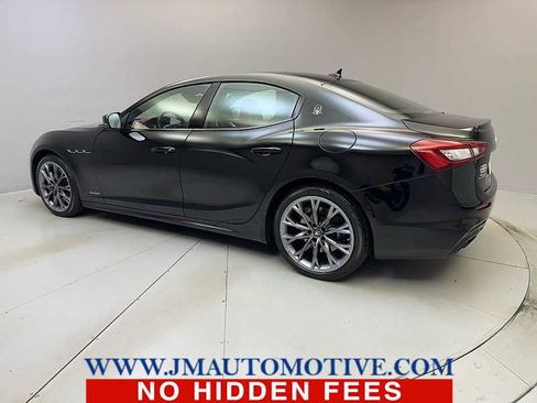 Used 2020 Maserati Ghibli S GranSport Q4 AWD/4WD image 3