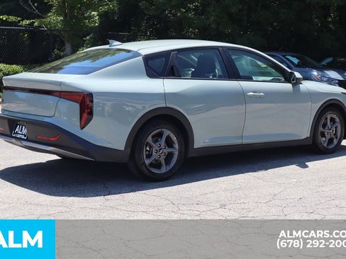 Used 2025 Kia K4 FWD image 6