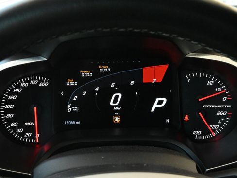 Used 2019 Chevrolet Corvette Grand Sport RWD image 16