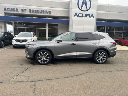 Used 2023 Acura MDX SH-AWD w/ Technology Package image 36