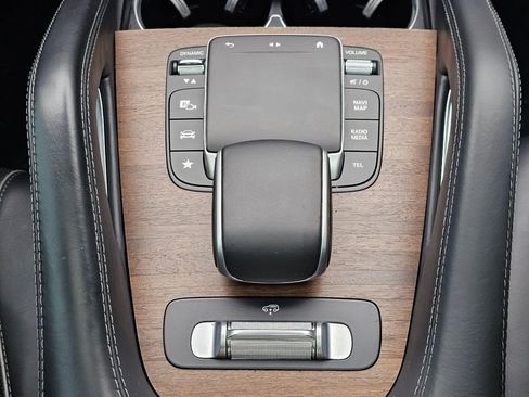 Used 2022 Mercedes-Benz GLS 450 4MATIC image 35