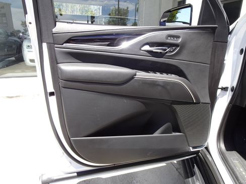 Used 2021 Cadillac Escalade Sport w/ Driver Assist Tech Package AWD/4WD image 14