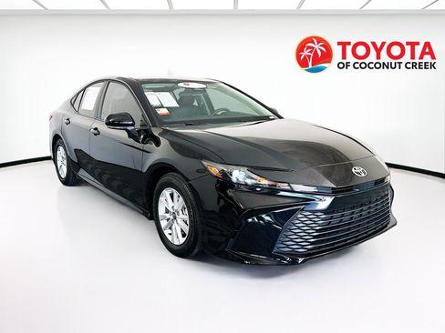 Certified 2025 Toyota Camry LE FWD image 1