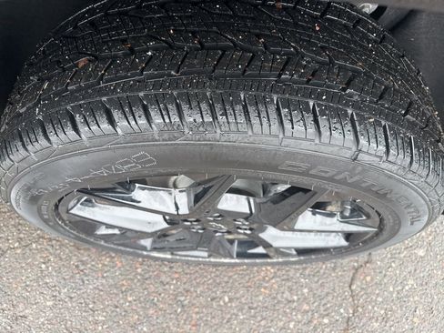 New 2026 Chevrolet Traverse RS image 16