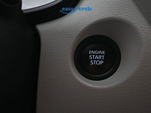 Used 2024 Toyota Corolla Cross LE image 14