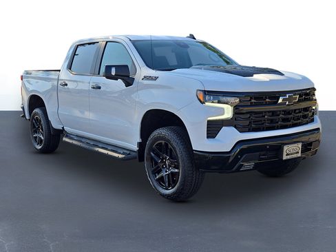 New 2026 Chevrolet Silverado 1500 LT Trail Boss w/ LT Trail Boss Premium Package image 3