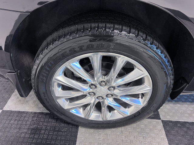 Used 2018 Buick Enclave Essence AWD/4WD image 15